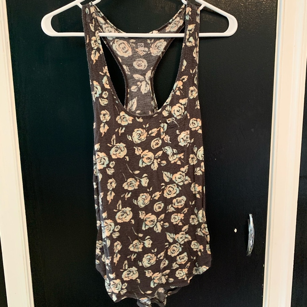 Rose tank top